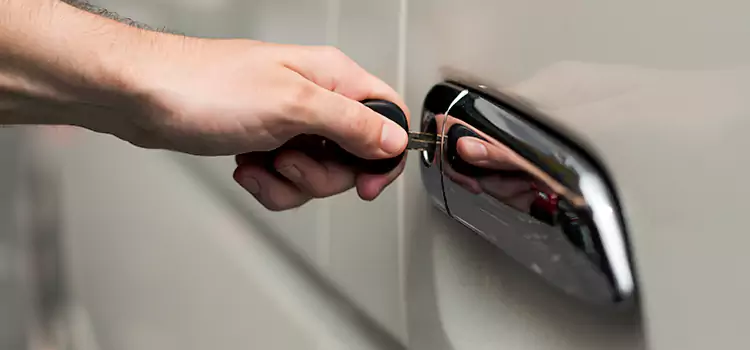 Why Choose Our Auto Locksmith Team in Sayreville, NJ?