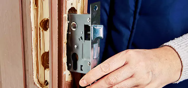 Garage Door Lock Replacement Sayreville